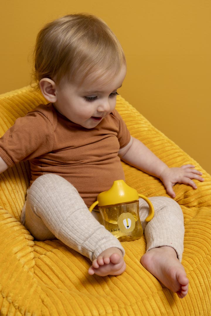 Copos de Transição para Criança Pequena com Estampa de Leão Amarelo e Duas Pegas Fáceis de Segurar