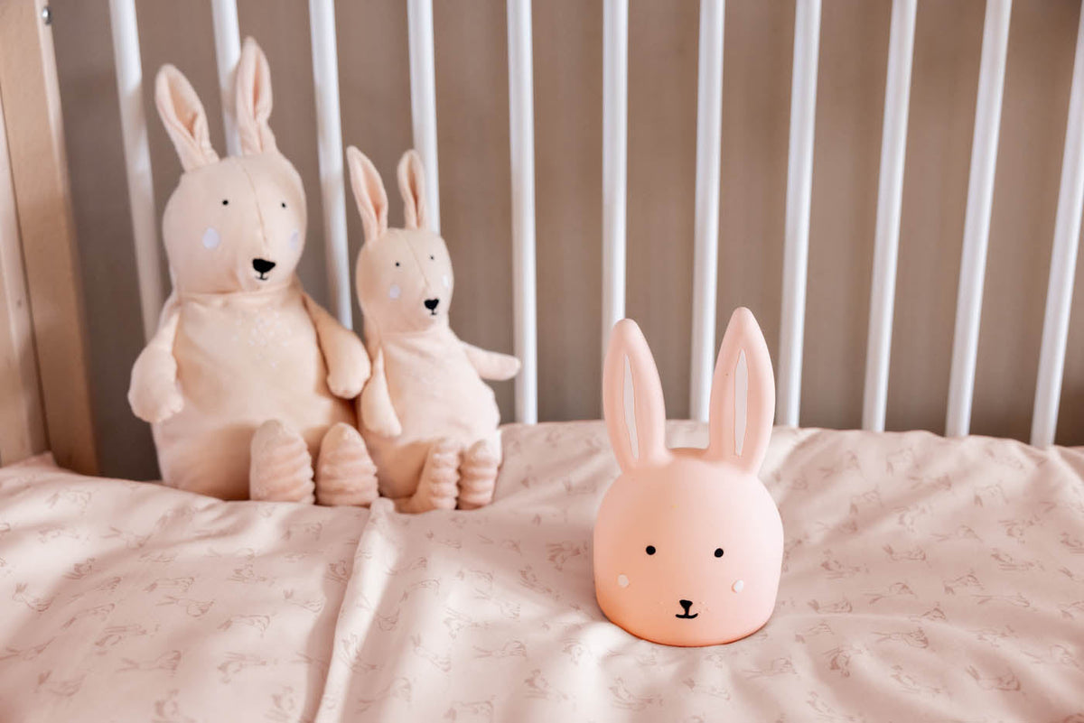Zartrosa Baumwoll-Bettbezug mit Hasenmotiv für Kinderbetten